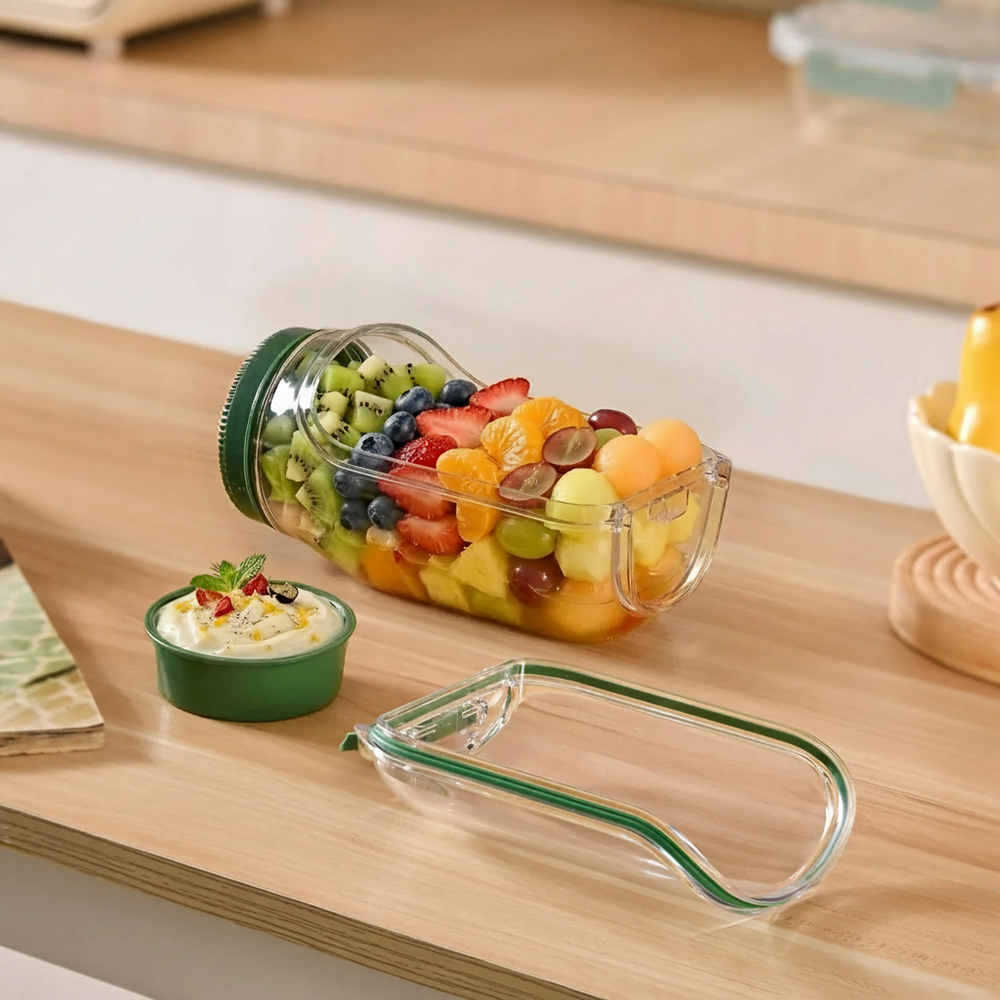 Leakproof Salad Jar with separate compartments for dressing and fresh salad ingredients